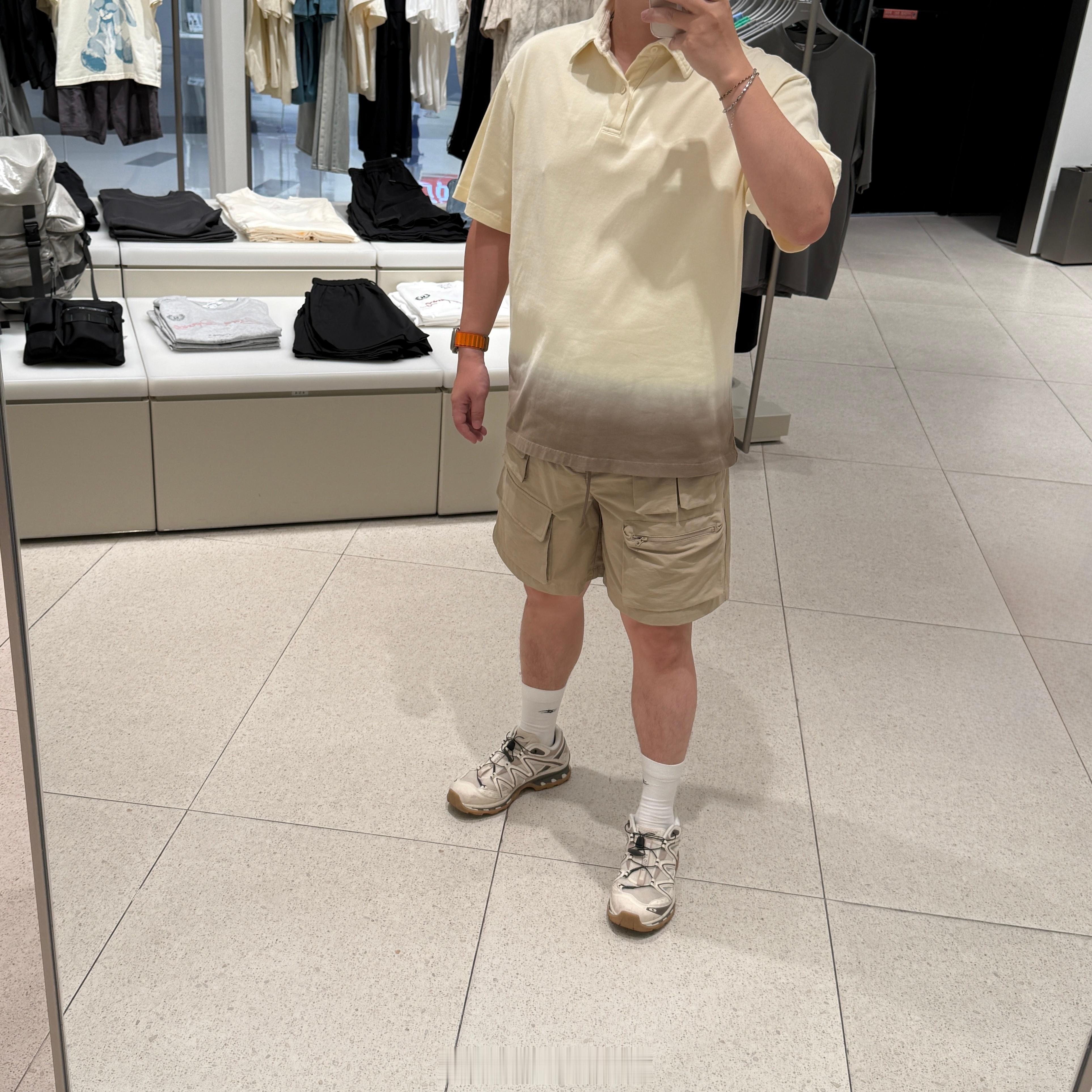 五一出门逛个街，试了几件衣服，你们说哪个好看点？（若不喜请勿喷[哭哭][哭哭][哭哭]