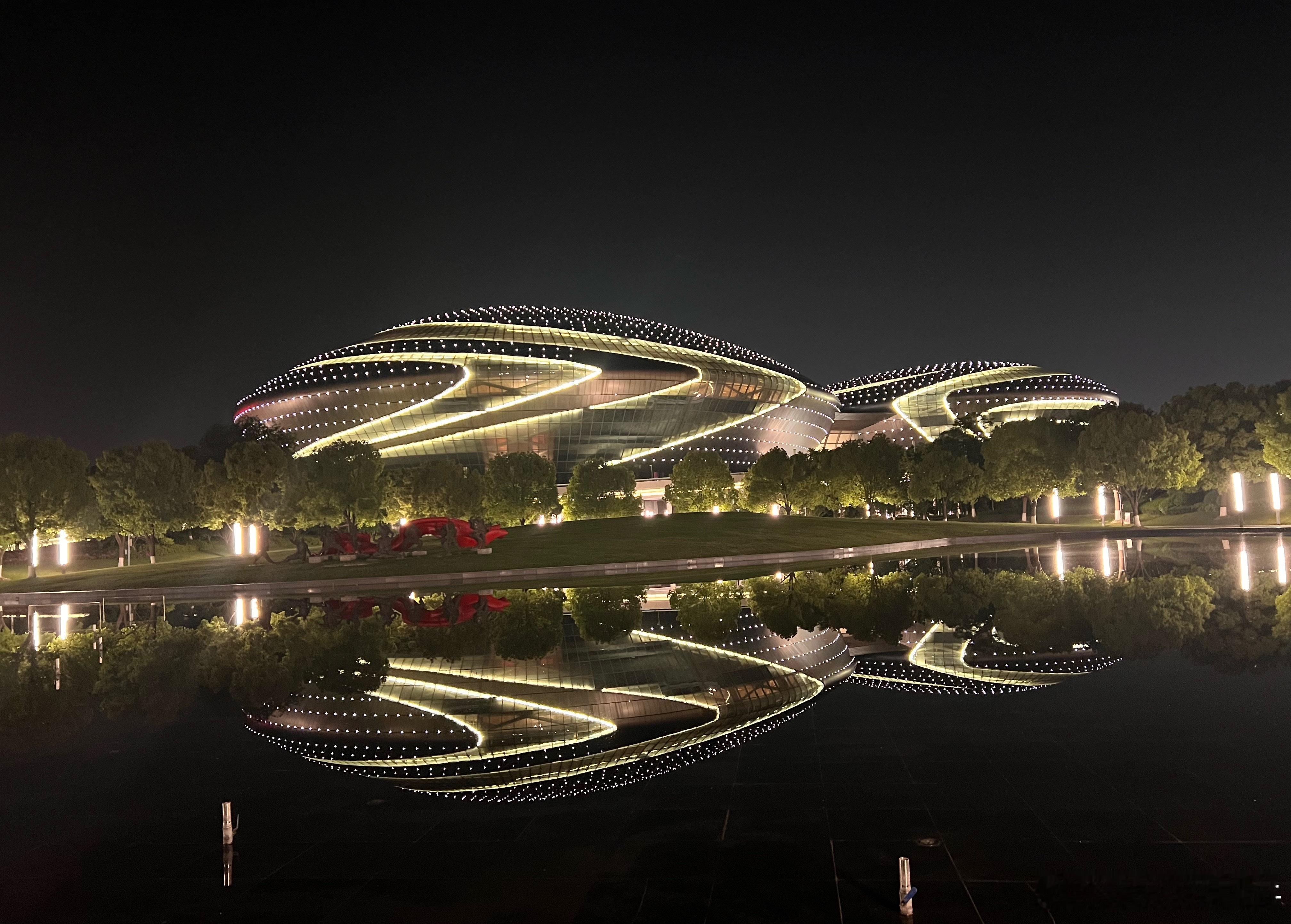 随手拍南京UFO，无滤镜。