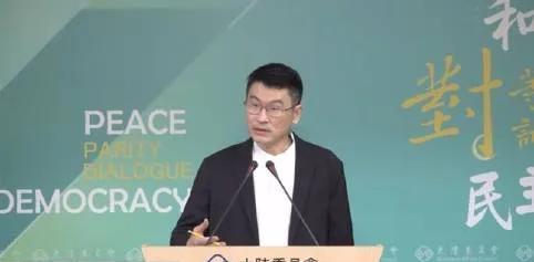 台网红“馆长”陈之汉参访大陆并一路直播，台陆委会梁文杰又坐不住了，开始胡说八道: