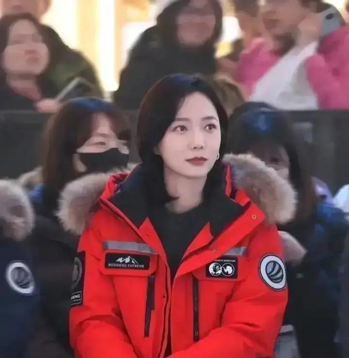 零下5℃只穿一层丝袜不冷？我试了7天去年冬天我咬牙买了条标价89块的8D丝