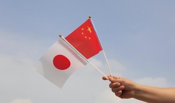 日本不仅提出抗议，甚至还提出了更加过分的要求，外媒报道声称：东京方面要求中国撤回