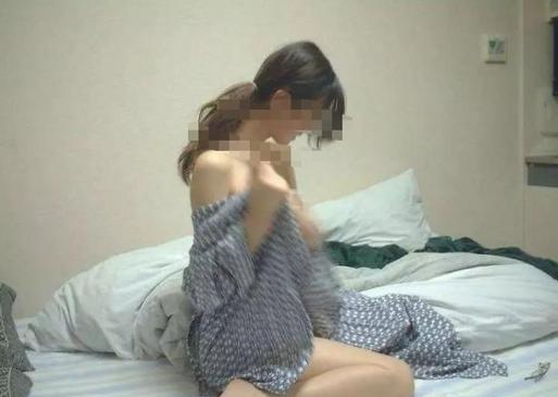 山西一名女子与男友交往期间，男友拍摄了二人的私密照片和视频，女子当时未予以制止。