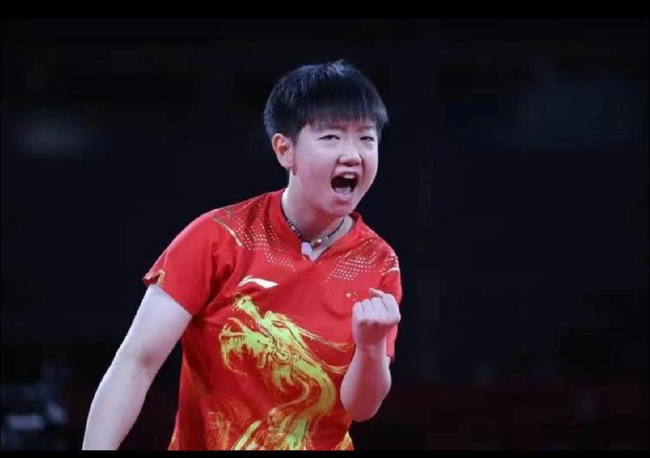 孙颖莎，乒坛历史第一人！12项纪录封神！谁懂啊！孙颖莎真的把乒坛纪录焊在了