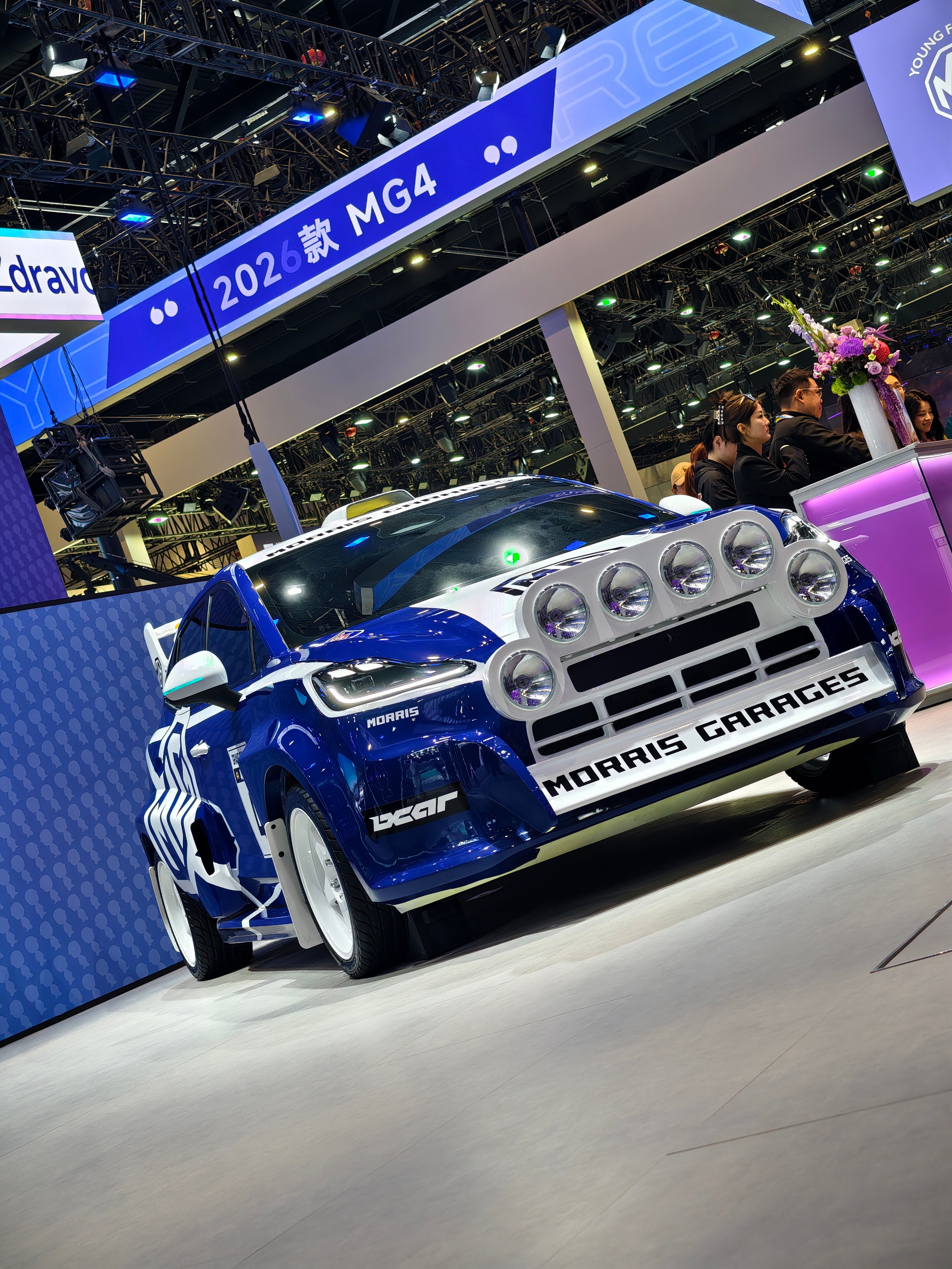 2026款MG4上市，限时补贴价6.58万起。这价格确实挺狠的，入门版437km