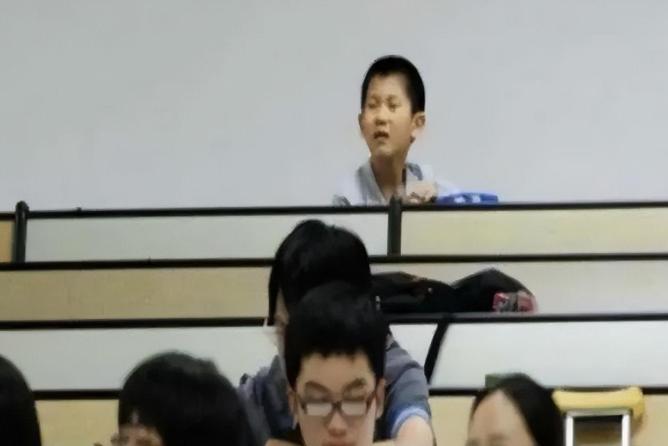 山东神童：两天半念完小学，10岁参加高考，就读一年大学后因难以适应校园生活选择回