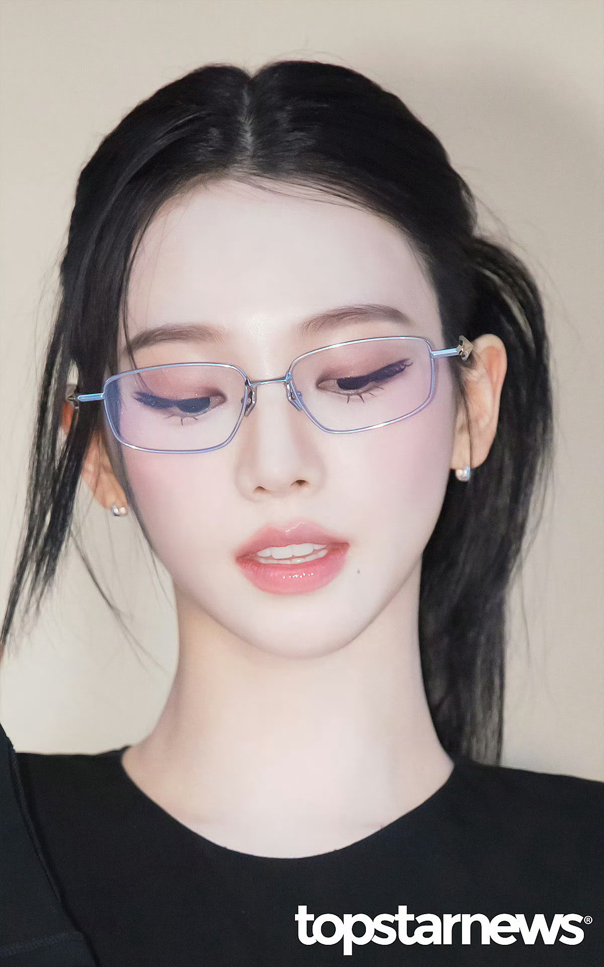 感觉下一秒这条眼镜蛇就要朝我吐信子了🖤🐍​​​