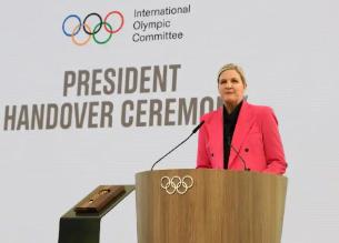 国际奥委会主席考文垂最近来中国看了全运会开幕式，说了句挺实在的话。她说：“中国是