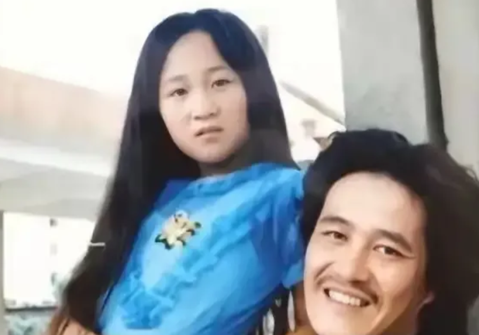 一次节目里，汪涵对赵本山女儿“球球”赵一涵说：“我们名字里都有一个涵字，我叫你涵