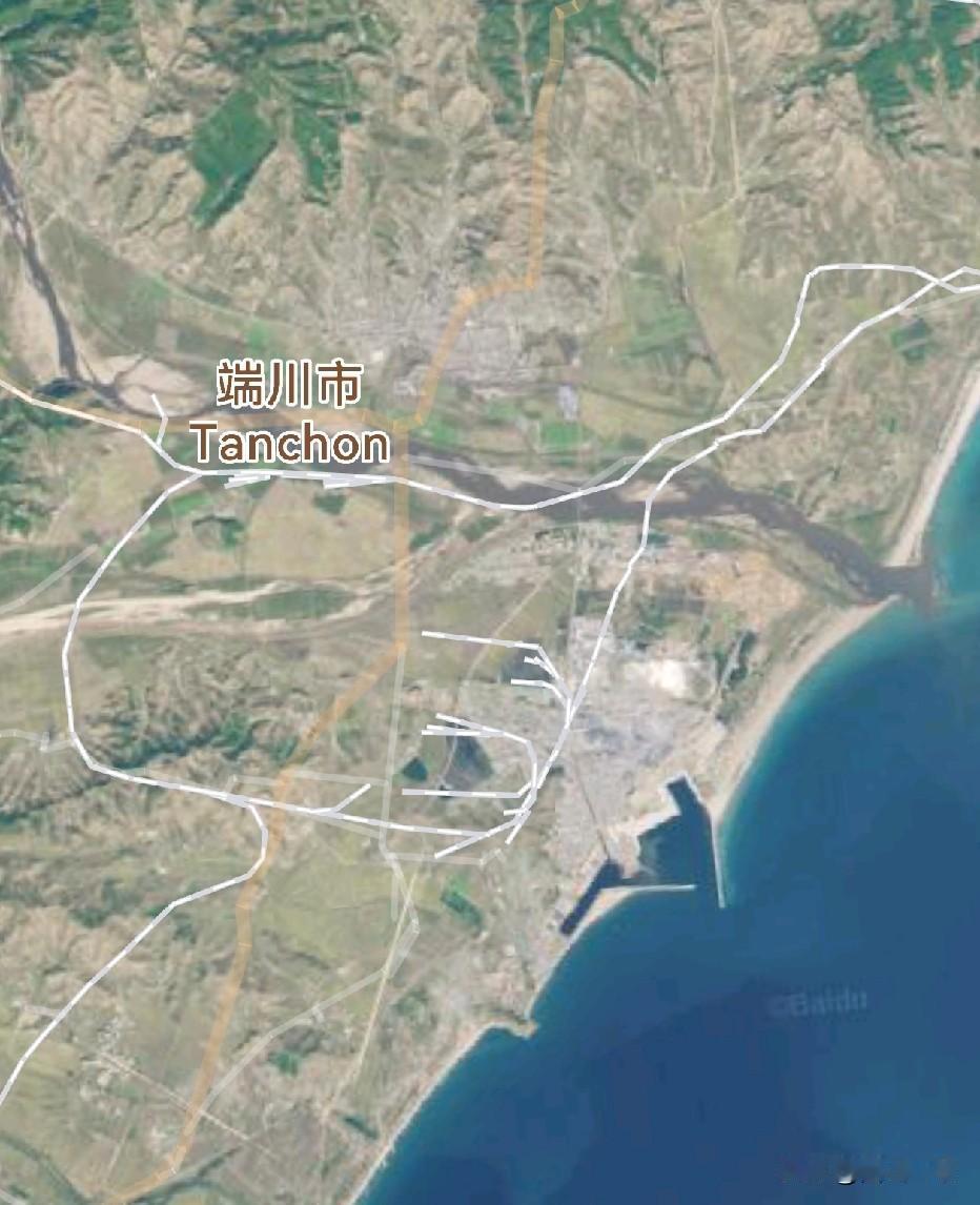 端川市，看到这个名字总会想起一个作家。其实它是朝鲜的一座海滨城市，位于咸镜南道，