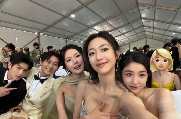 难怪大家说她是汤唯的继承人，这美貌肯定会大红大紫的