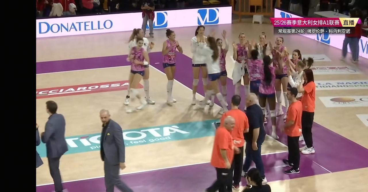 在今天凌晨结束的2025-2026赛季意甲女排联赛第24轮的一场比赛中，朱婷效力