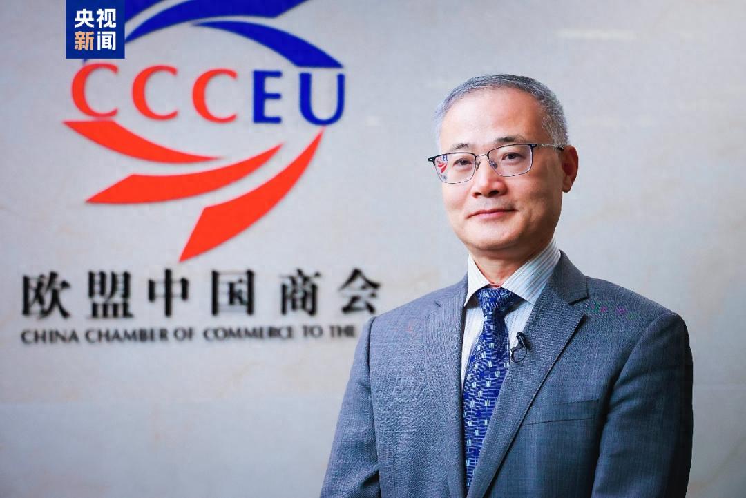 离了个大谱！一只鸭子惹到了欧盟，欧盟委员会正式对原产于中国的北京鸭立案反倾销，整