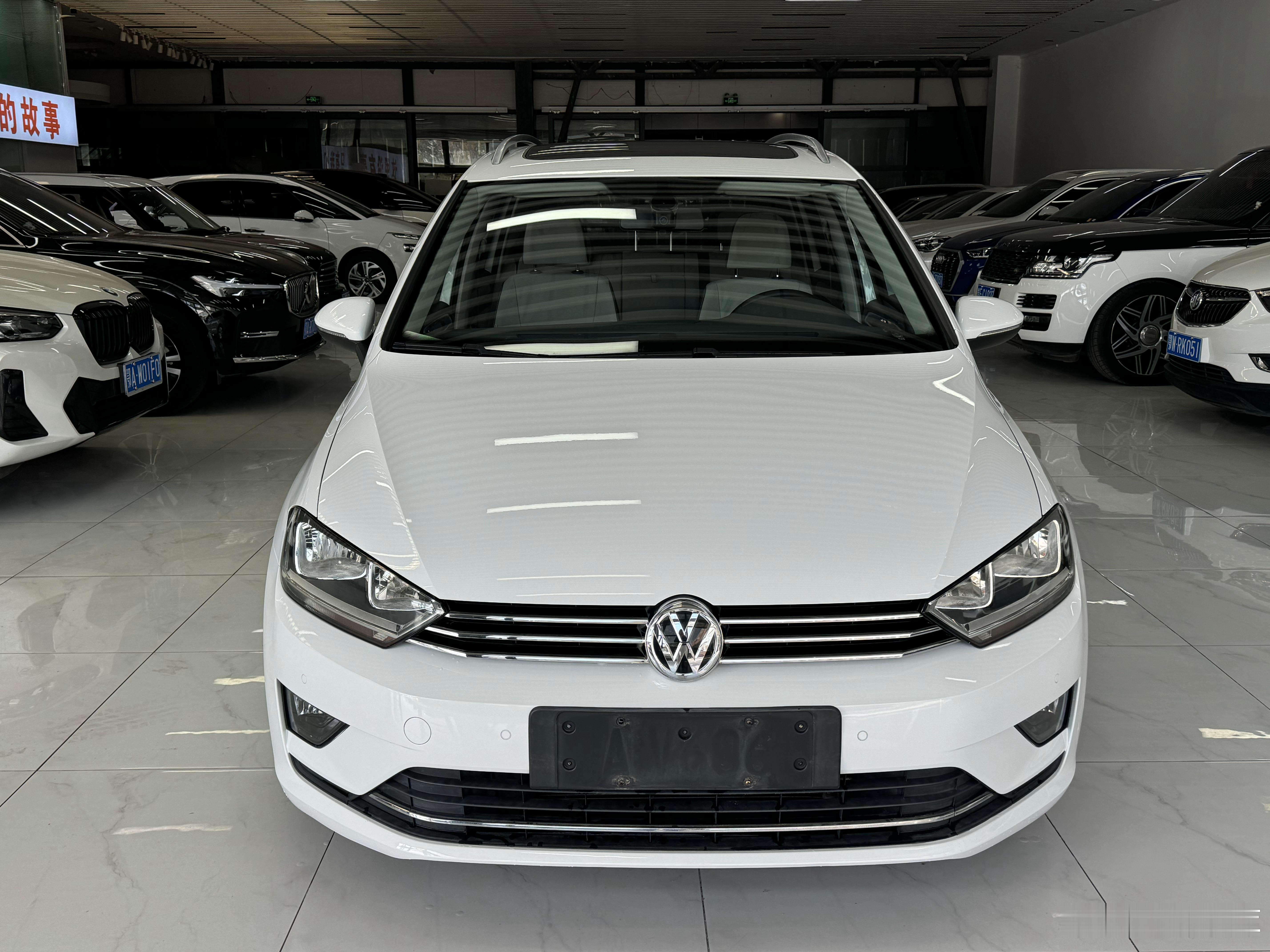 大众高尔夫嘉旅整备上架感觉像换了台车似的真看不出来是个二手车竟然有8万公里