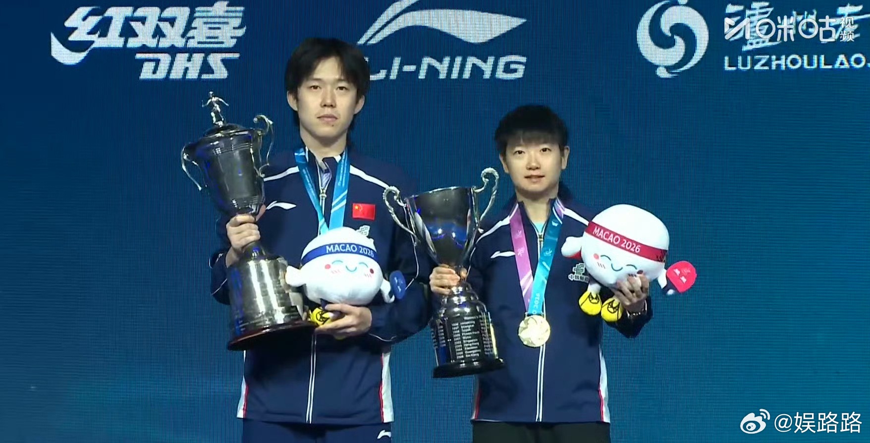 看比赛孙颖莎真的瘦了还要被王楚钦孙颖莎这对嗑疯了！他俩又双双夺冠，顶峰相见了啊！