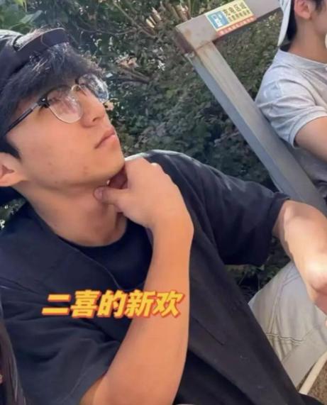 有点看不懂江苏启东甜品店二喜的脑回路！图一就是她的新欢“永动机”！说的是18岁