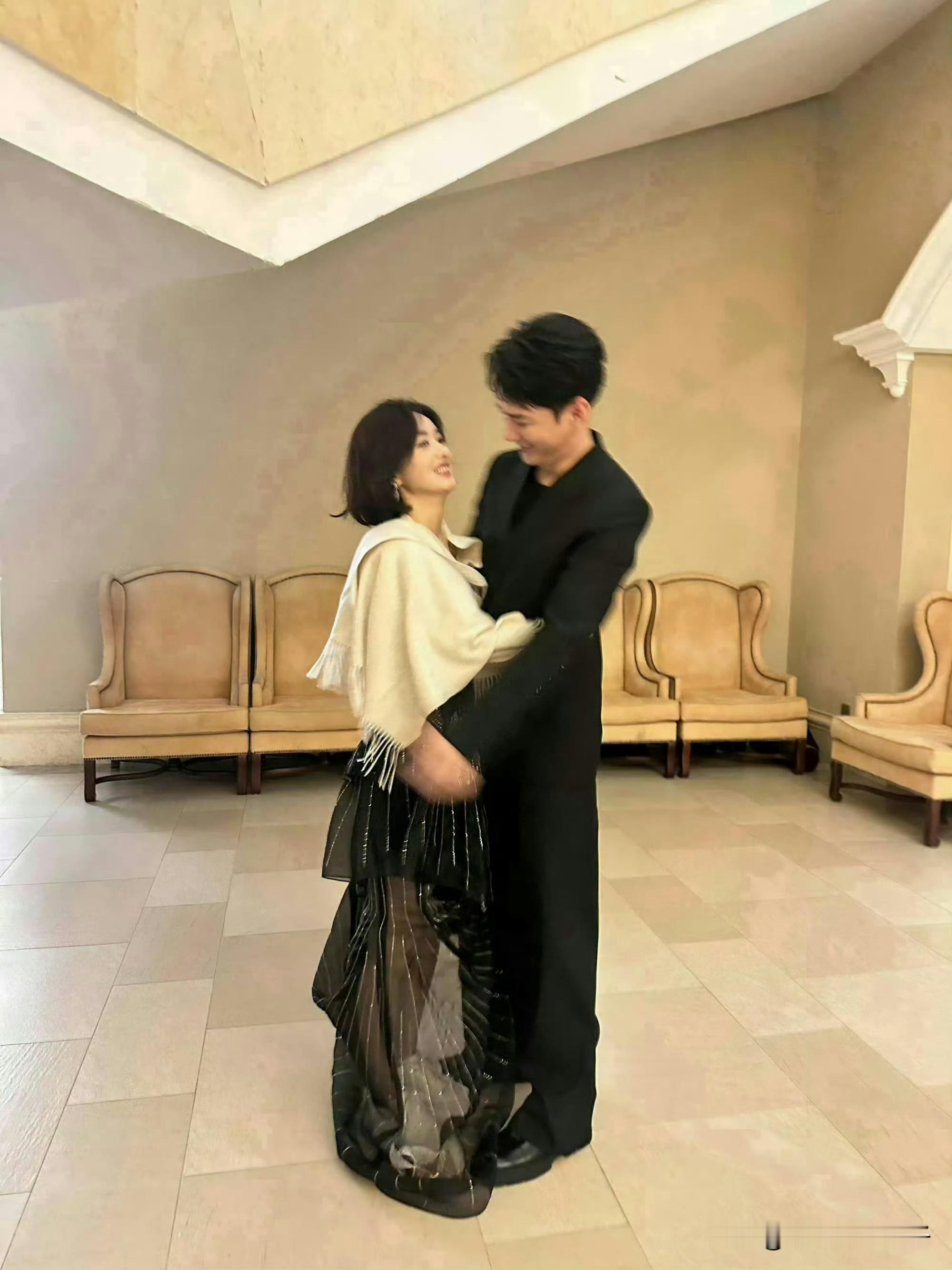 王仁君获得视帝以后，赵丽颖评论区送祝福，却遭到网友吐槽！可以说，王仁君获奖，有些出乎意料，并不是说没