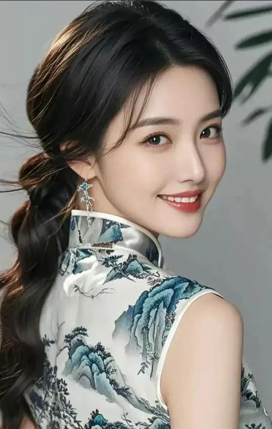 ~~春夏秋冬~~春波潋滟柳梳妆，夏夜流萤点画廊；秋月穿帘窥砚冷，…………