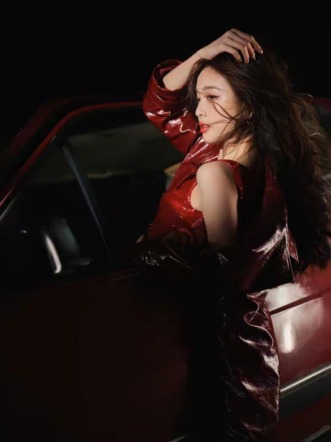 吴宣仪如何看待现在流行的老年大学