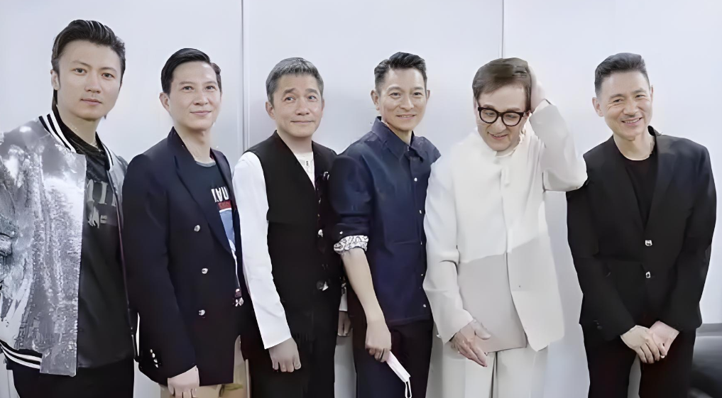 谢霆锋：谁还不是个影帝啊！我就是比你们少点而已！梁朝伟：什么是影帝？你说的是