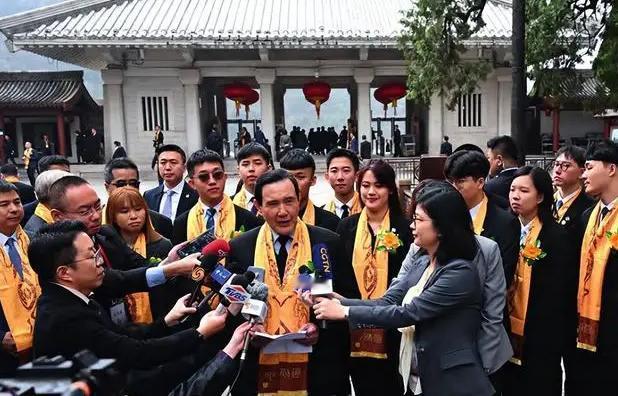 解放军巡航台海再提升，马英九表态：大陆若要武统，台岛坚决抵抗？台海的局势正变