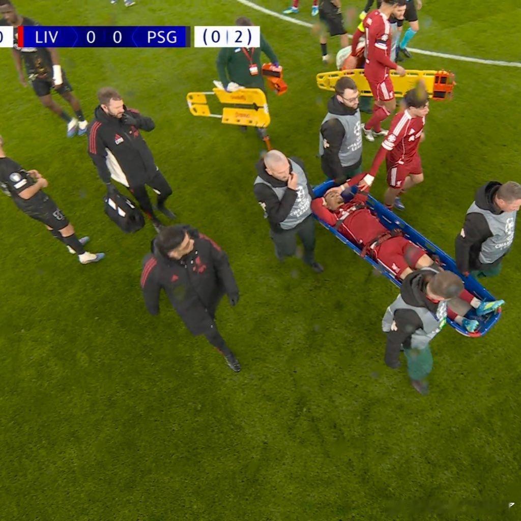 CANAL+透露•已确认埃基蒂克的跟腱受伤。•与先前流传的说法不同，目前尚未