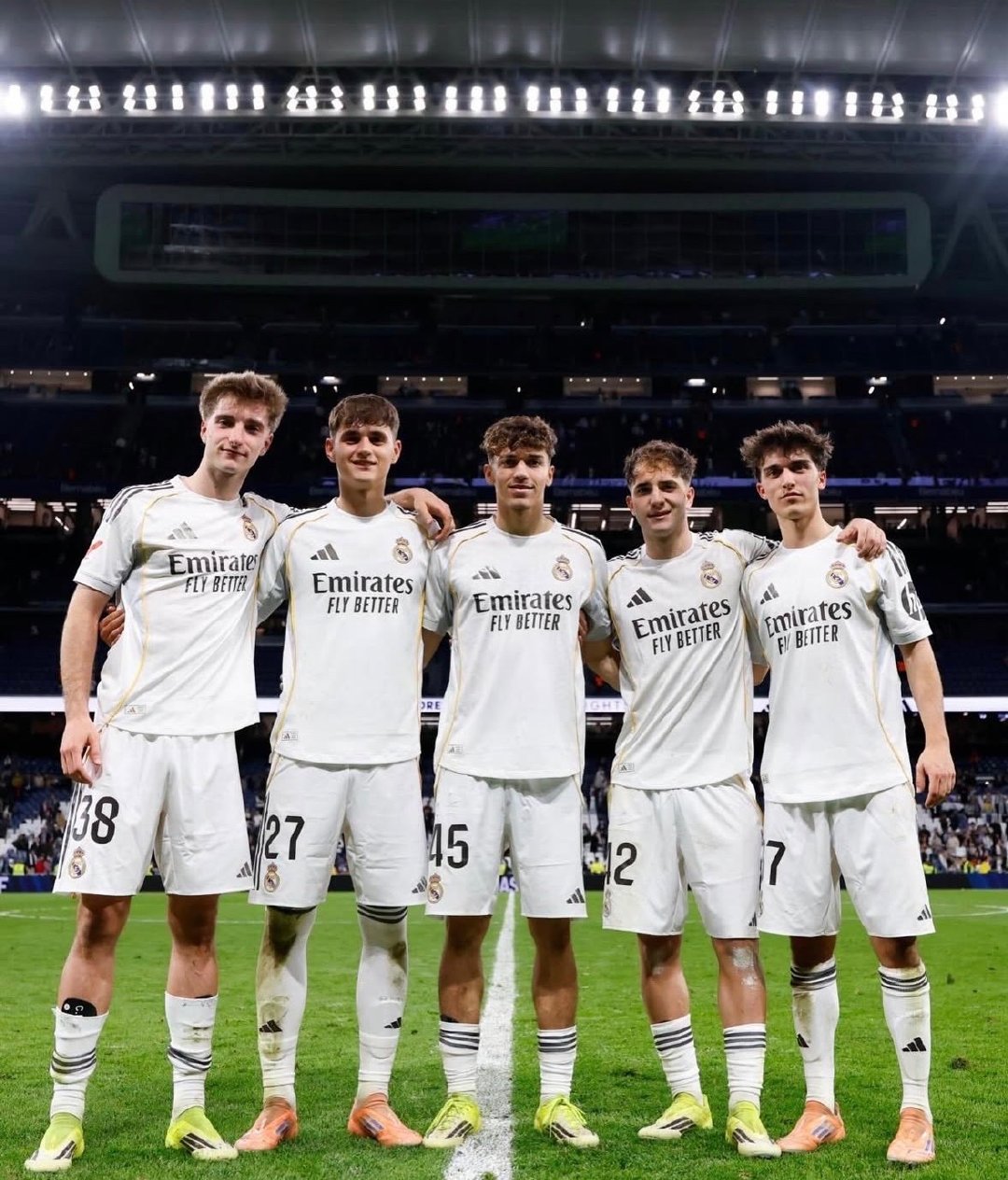 【FranMartínez】历史性时刻：这是西甲历史上首次有六名年龄在21岁或