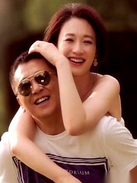 娱乐圈里一提到李小冉和徐佳宁这对丁克夫妻，总有人觉得是女方生不出，男方在将就。