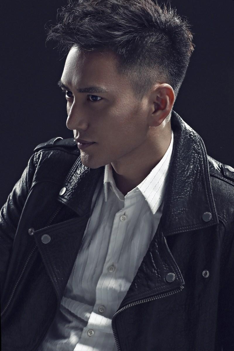 王仁君以前是戏红人不红的实力派配角，2026年拿了飞天奖视帝之后，直接迈入国内正