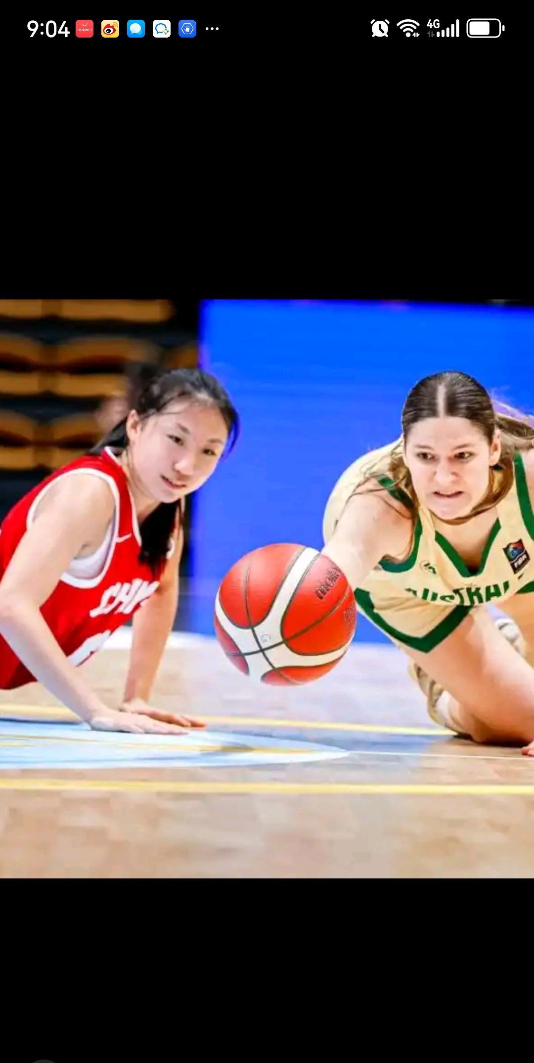 u16亚洲杯半决赛，日本女篮64:68不敌新西兰，无缘晋级决赛。这样澳大利亚与新