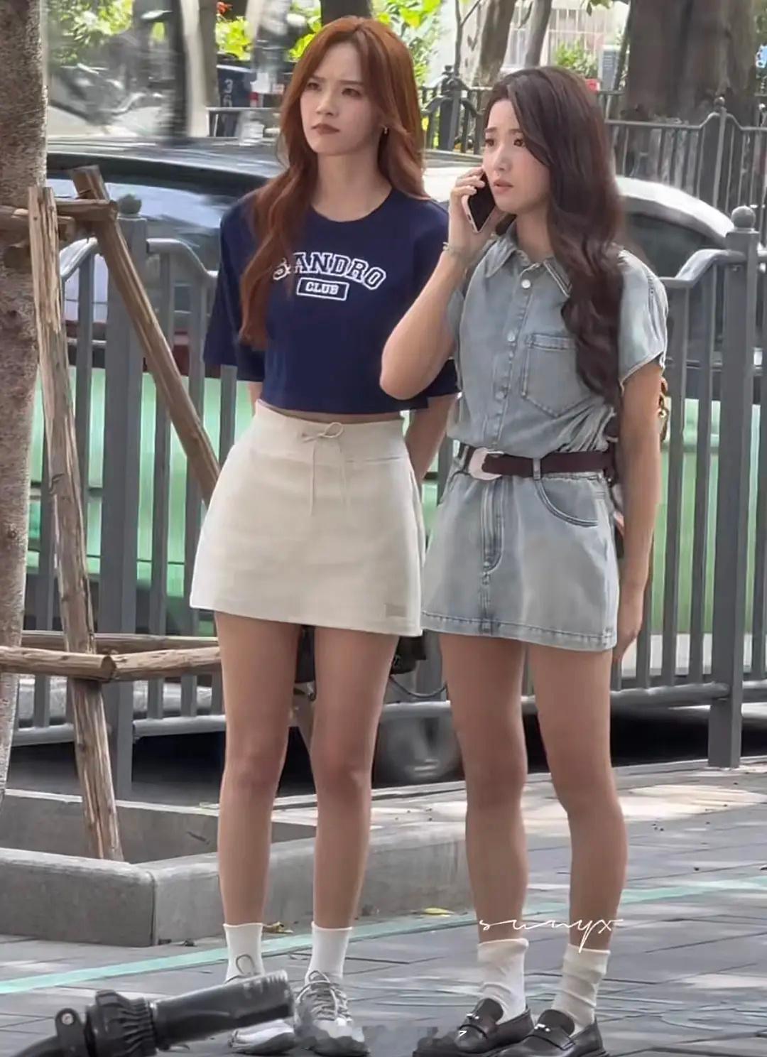 《折月亮》女一女二卢昱晓卢洋洋同框。​​​