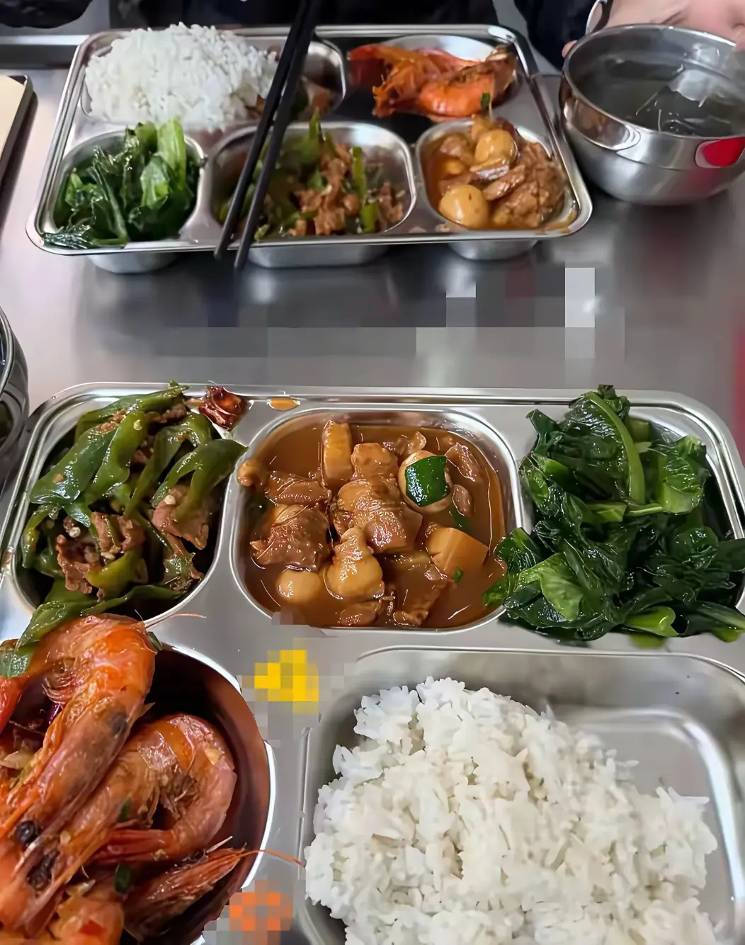 15元一份的饭堂盒饭，味道还不错！