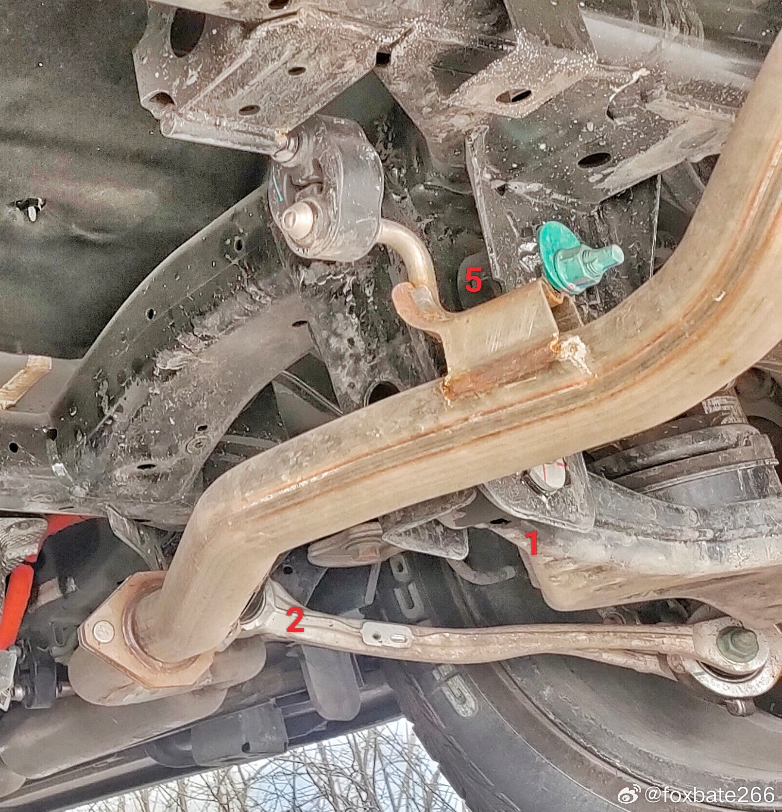 方程豹钛7的3类5连杆后腿。。。