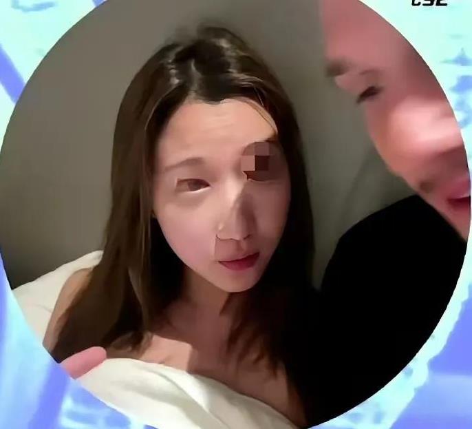 女大学生李某某与乌克兰男人“宙斯”鬼魂在一起，结果被这乌克兰男人当玩物将各种不堪