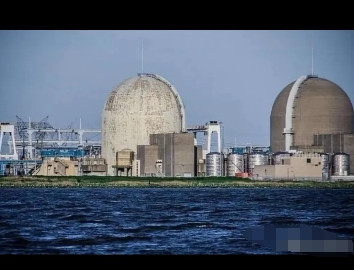 伊朗为何不敢空袭以色列核设施，很简单，这就是有核国家和无核国家的区别，因为以色列