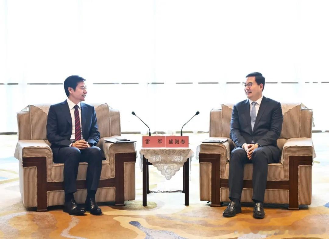 青年发展论坛6月15日，省委常委、市委书记盛阅春会见来汉出席2026年世界青年发