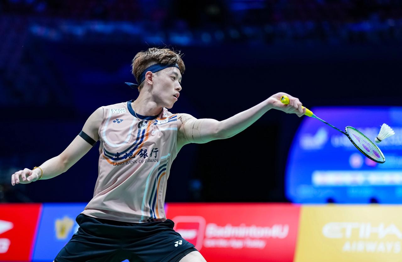 刚刚结束了一场2026中国台北羽毛球公开赛男单1/4决赛，男单2号种子、世界排名