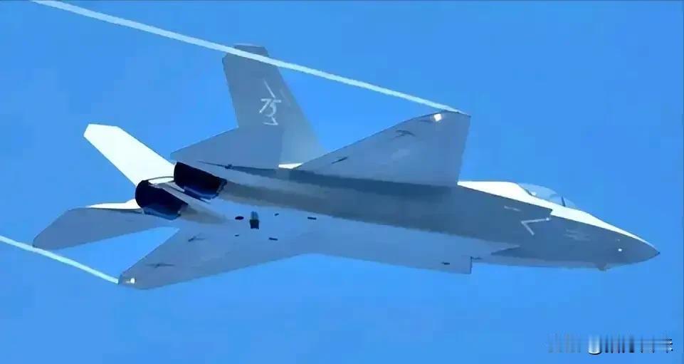 我们常说美国当年狂妄的认为F-22天下无敌早早就把生产线拆了，现在面对歼-20的