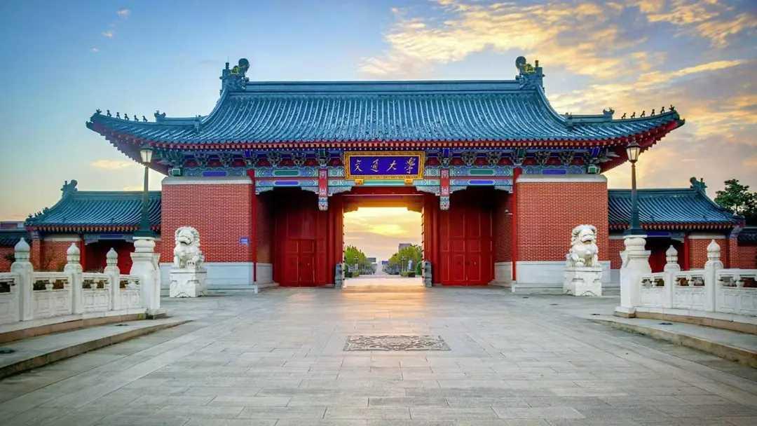 2025年医学院校排名出炉，简直是一场“大洗牌”！北京协和医学院依旧稳坐榜首，上