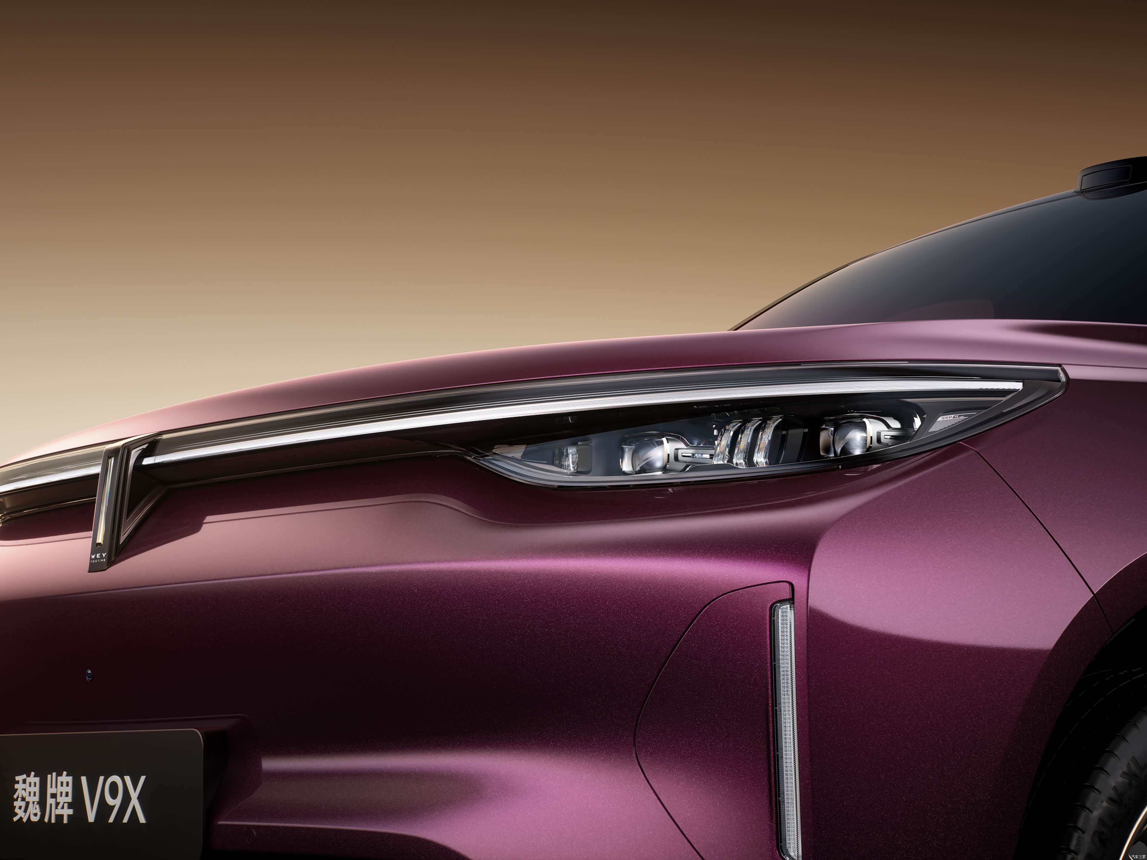 归元S平台的首款车型定位AI豪华六座旗舰SUV长宽高5299/2025/1825