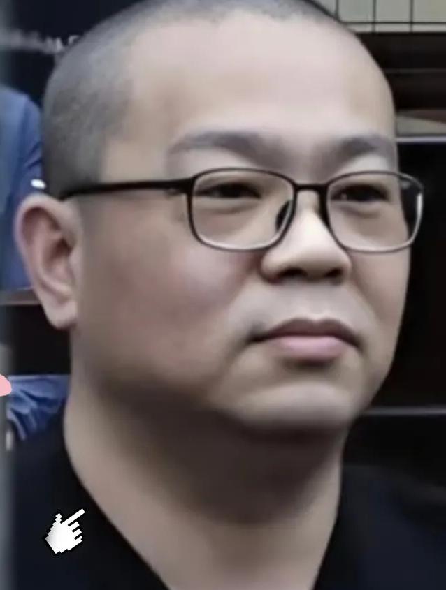 11个亿，就换了一颗花生米，这买卖做得真是让人唏嘘。白天辉在那边估计肠子都悔