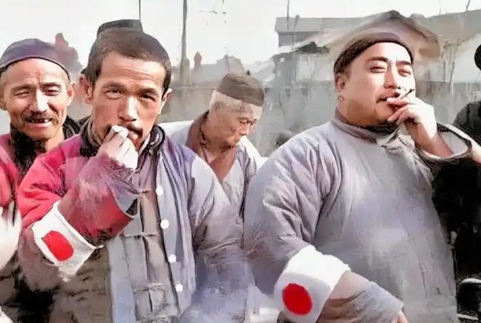 日本战败后，我国的百万汉奸去哪了？说出来你可能不信，1945年8月15日，日本宣