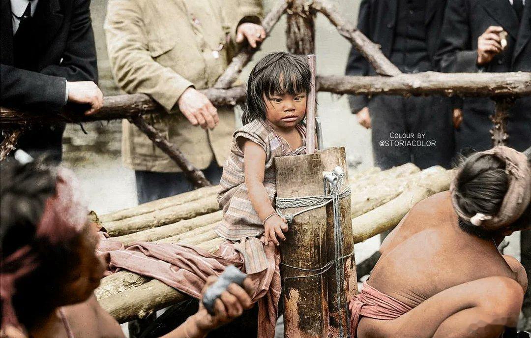 你可能不知道的老照片：菲律宾人在美国纽约的人类动物园。在美国殖民菲律宾期间，很多