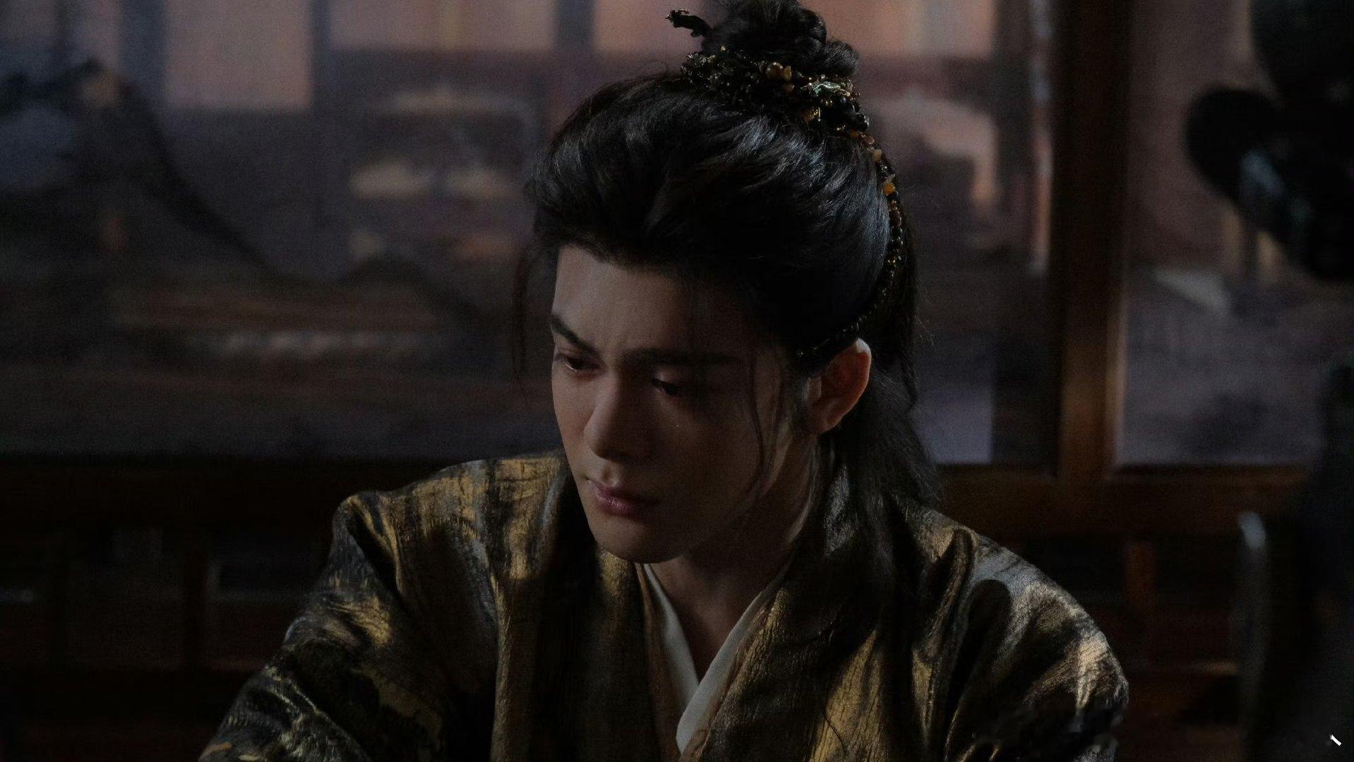 曾舜晞小说中的法师有了脸小说里那种“能御物、有禅意又能打”的法师形象，有了具象