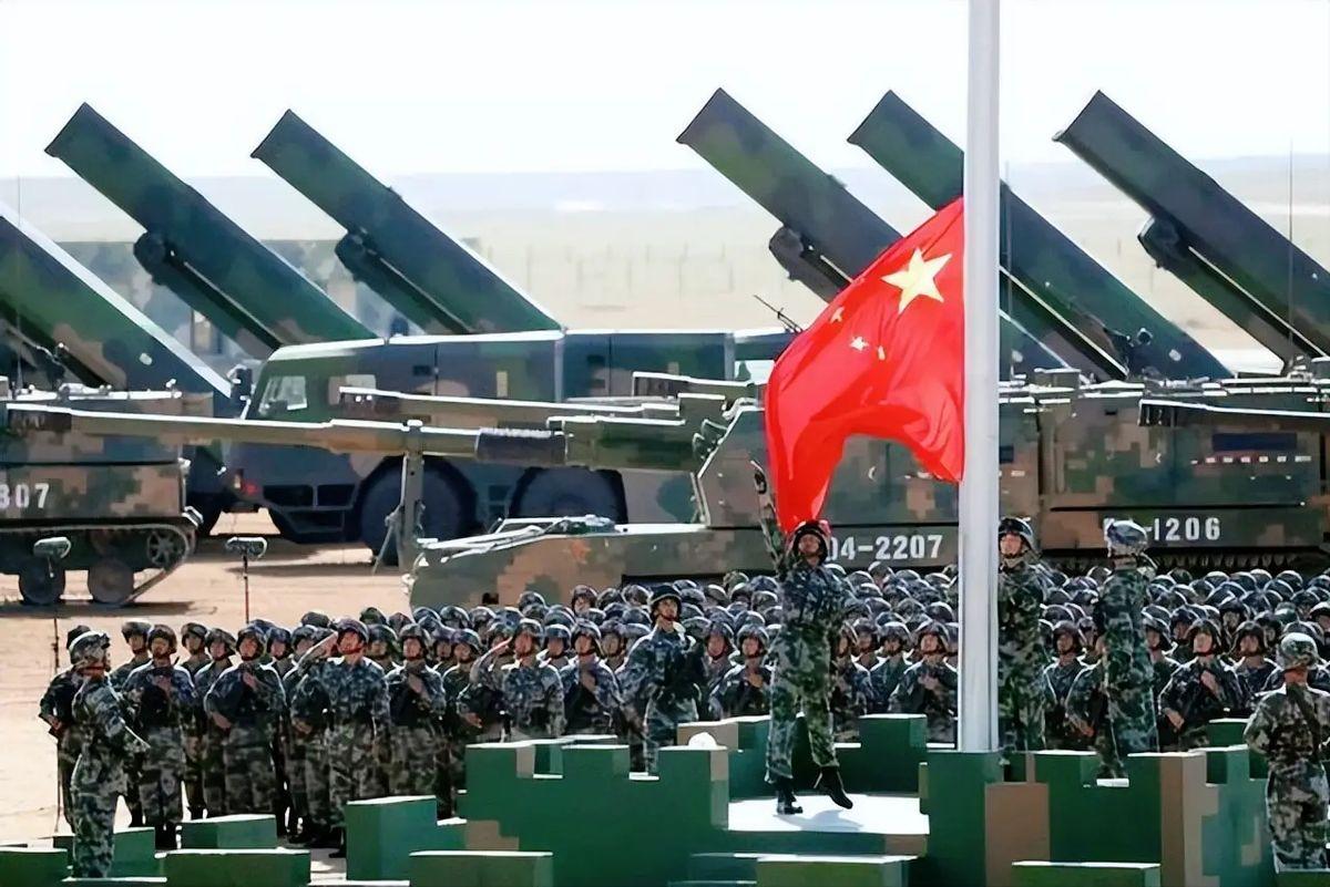 德国军事专家公开表态，美国对华保持克制并非缺乏动武实力与底气。 核心原因是美