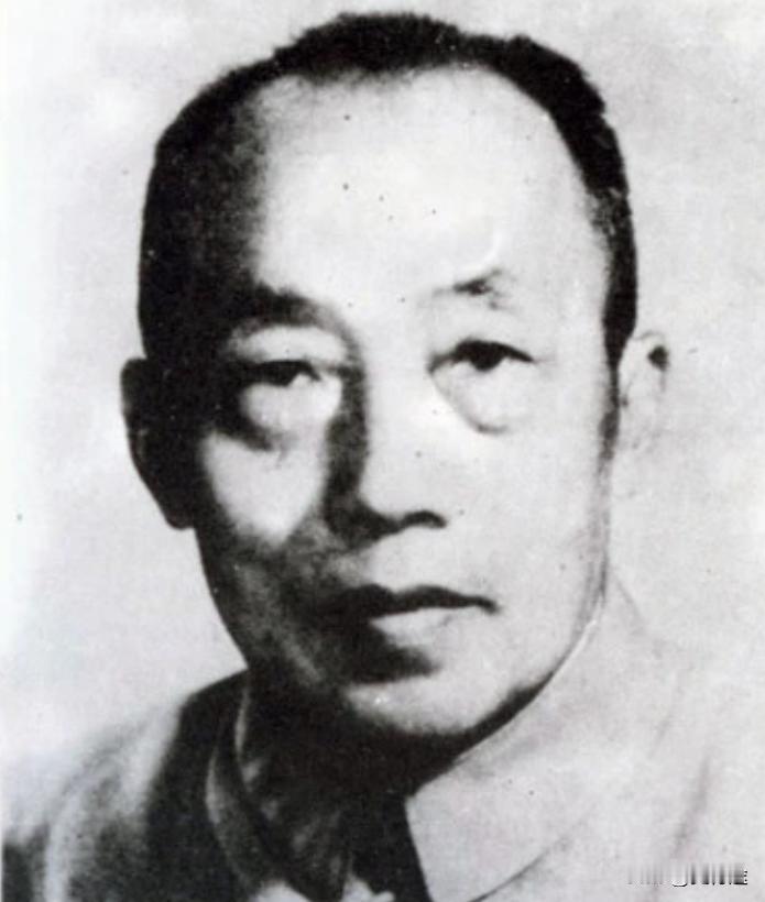 在第二野战军中，张际春的地位仅次于刘邓，为什么授衔的时候他没有军衔？一九五