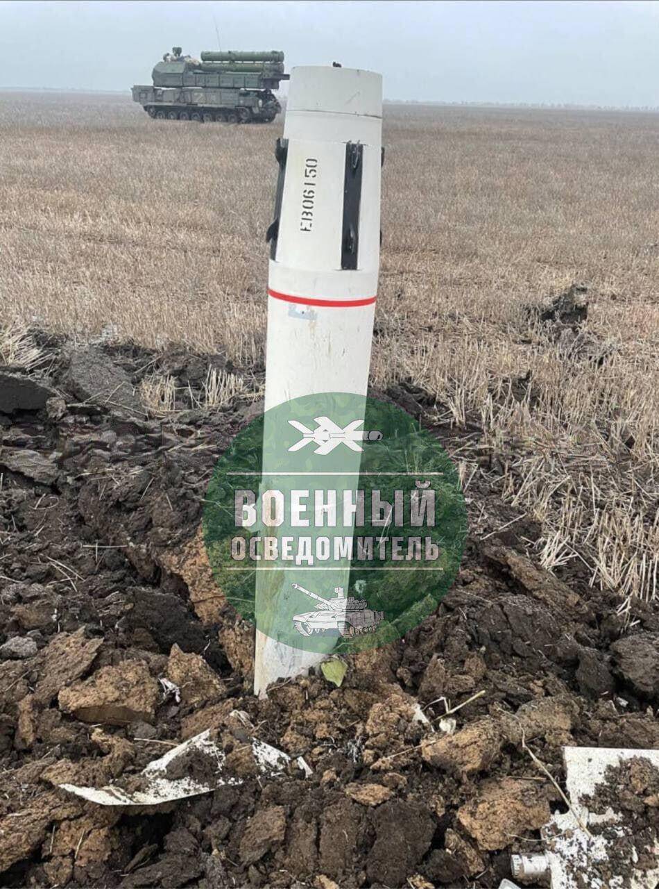 俄乌局势新进展一枚AGM-88HARM高速反辐射导弹击中俄罗斯Buk-M3防