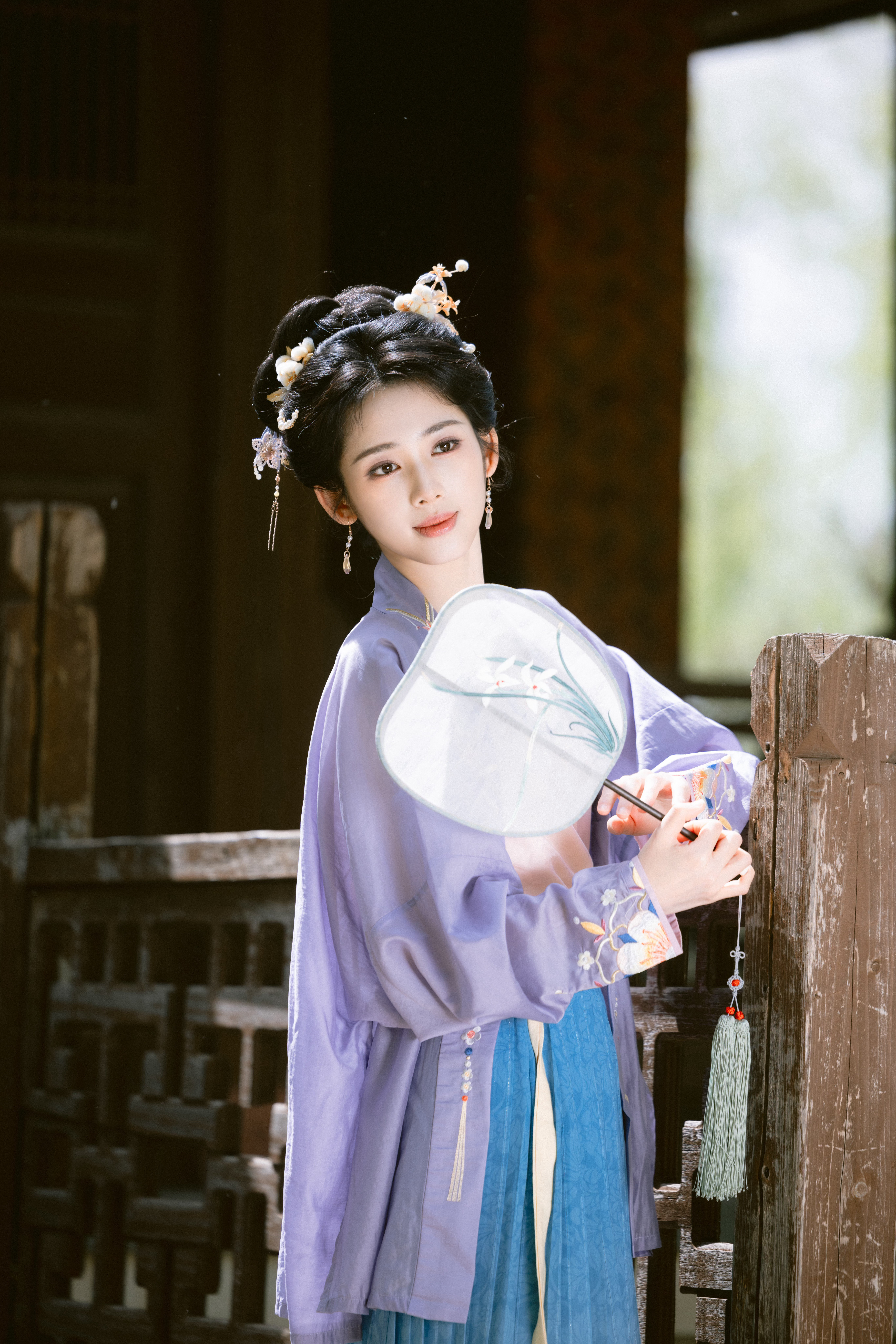秋分日常“烛灯下的旧情意谁理，西窗外的良人泣不易”五一随手拍​​​