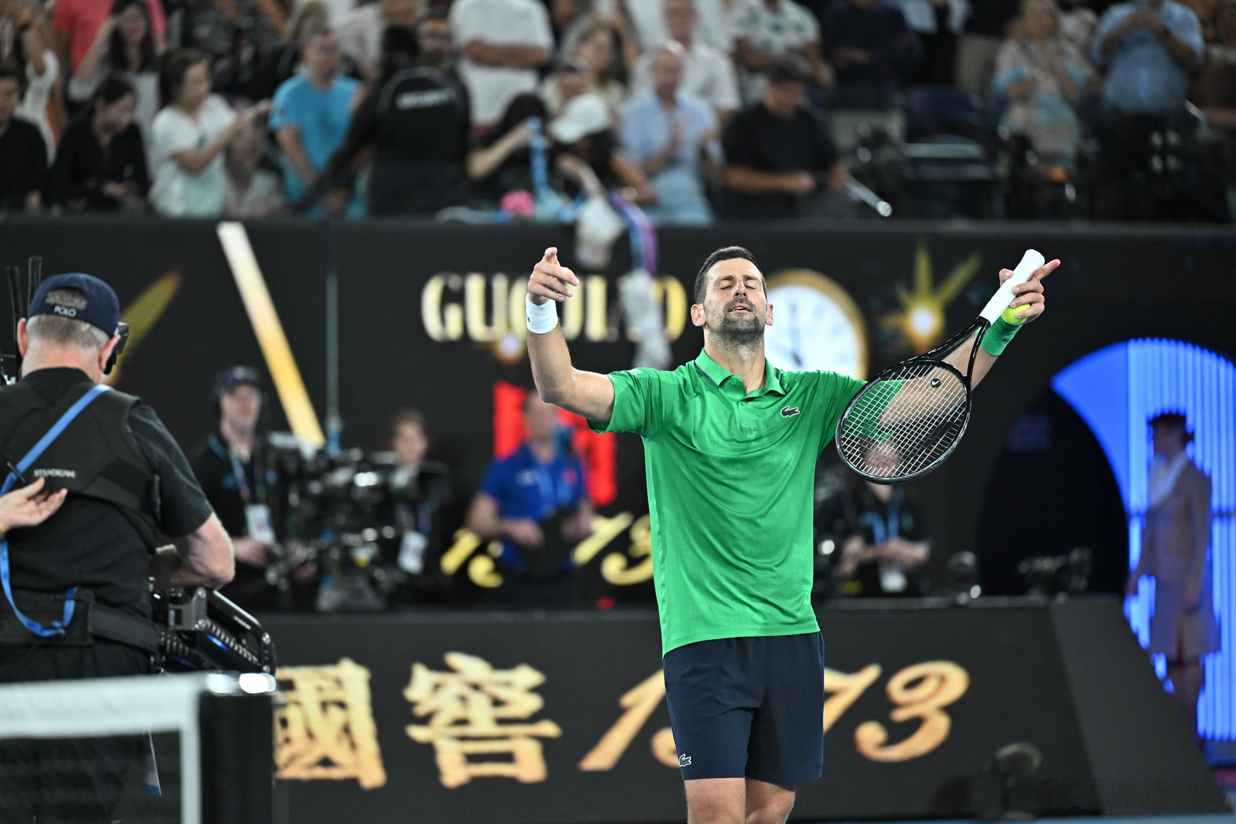 又现场独奏梵婀玲了。德约科维奇进澳网16强真不算什么，但德约科维奇大满贯第400