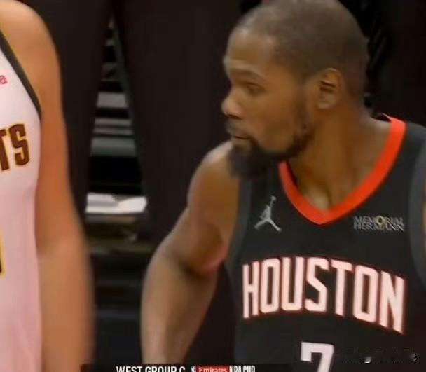 就差一点啊！杜兰特赛季最差一战！今天，火箭队以109-112不敌掘金队，5连