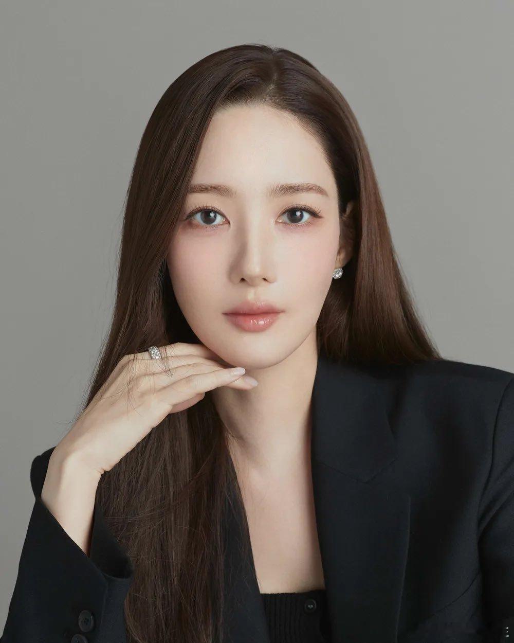 SBS全新周三周四档电视剧共12集出品方：三和传媒导演：李形民（